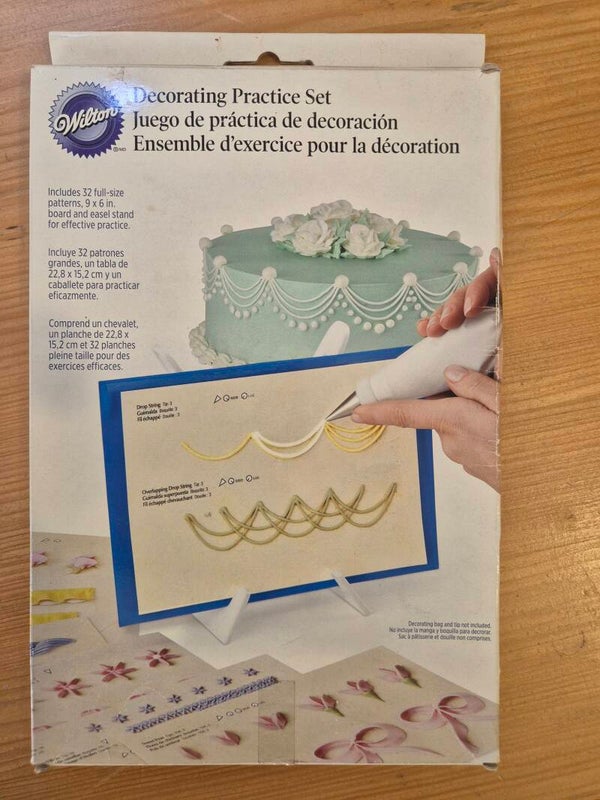 Wilton decorating practice set