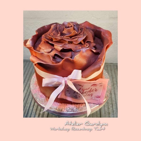 11/05/2024 - Workshop Rozenknop Taart