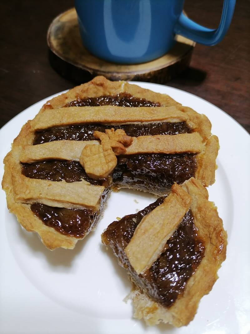 Princess Pie Singles (Vegan Pineapple Pie) by Amrey Boquiren for Amrey’s Kitchen™