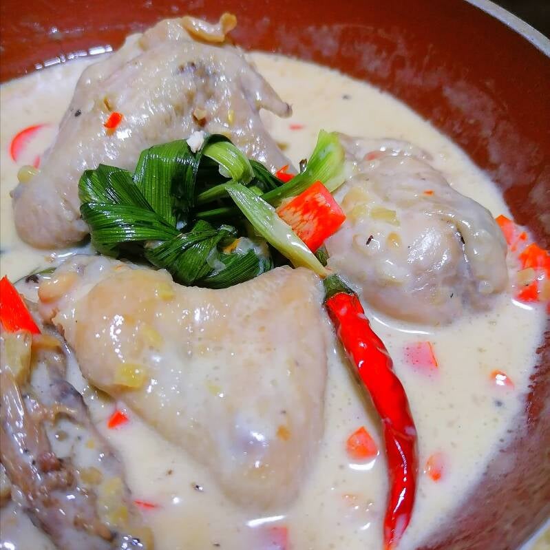 Amrey’s Kitchen™ Spicy Chicken Pandan in Coconut Cream