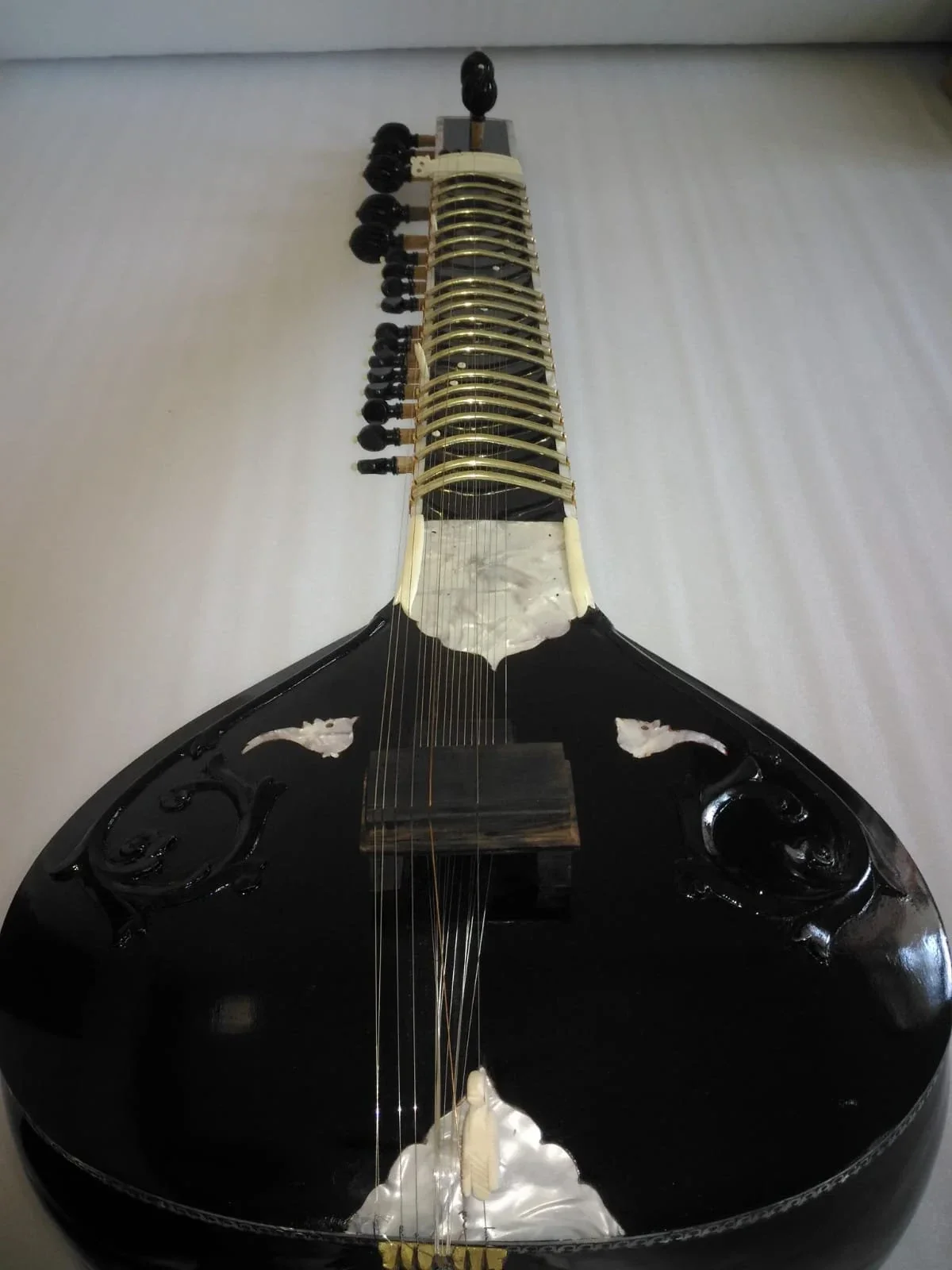 SITAR  -Vilayat khan style -BLACK)