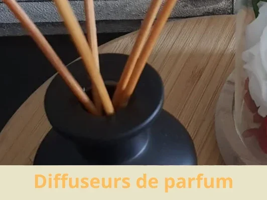 page diffuseurs de parfum  à bâtonnets
