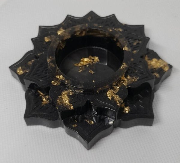 LotusGlow – Epoxy Waxinelichthouder