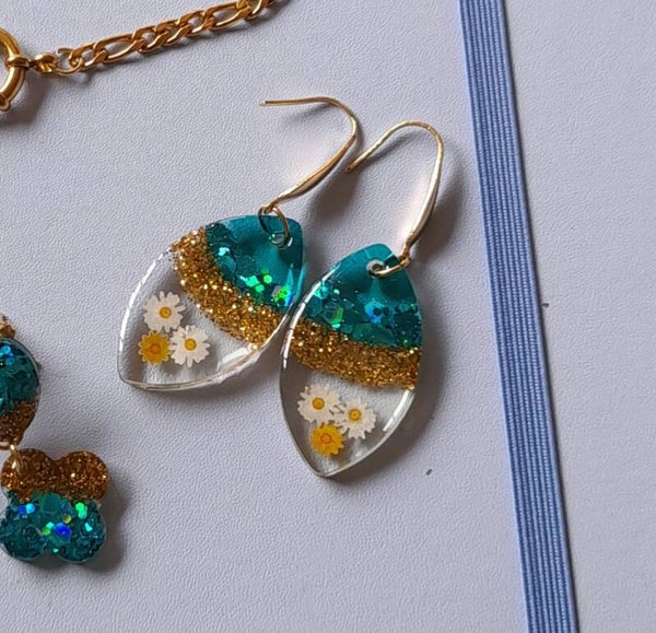 'Daisy Glow' oorbellen