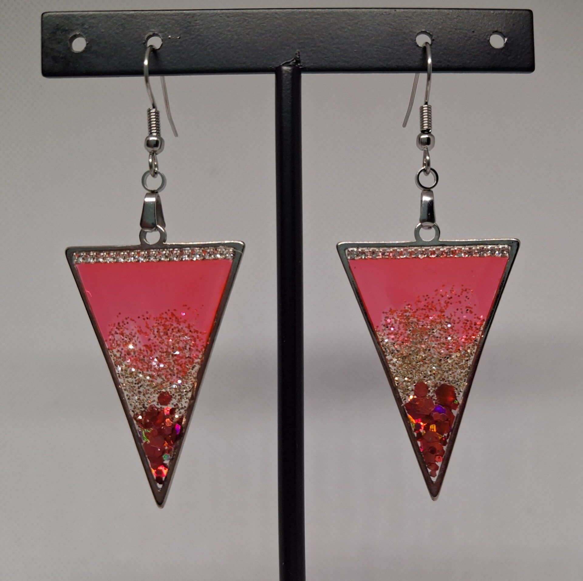 Rosé triangle oorbellen