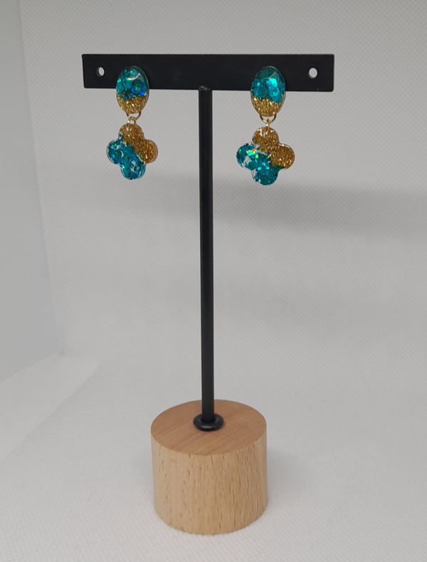 Oorbellen ovaal met klaver