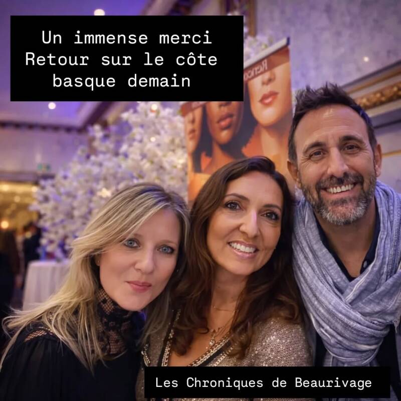 L'auteur Jean-Philippe Servy, parrain et invité d'honneur de l'exposition GEN Feelings Fashion Week à Paris par Sabine Matarasso, présentant son thriller Les Chroniques de Beaurivage.