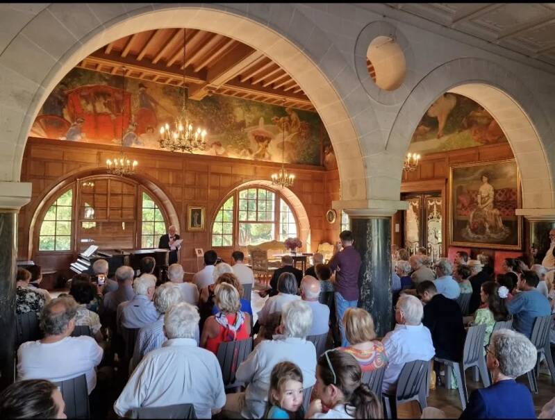 Jean-Philippe Servy récompensé pour son roman Les Chroniques de Beaurivage lors du Prix des Trois Couronnes 2026.
