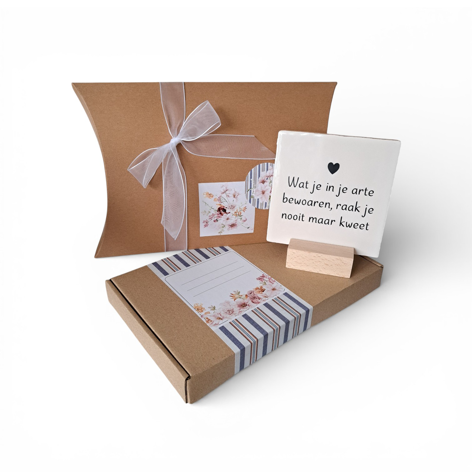 Tegel met tekst in cadeau-/brievenbusdoos