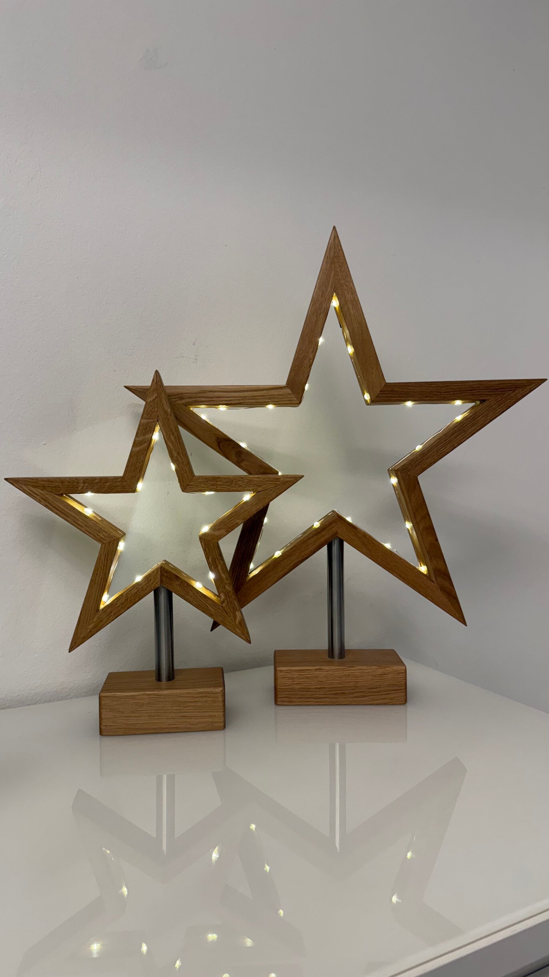 Holzstern Eiche mit Lichterkette