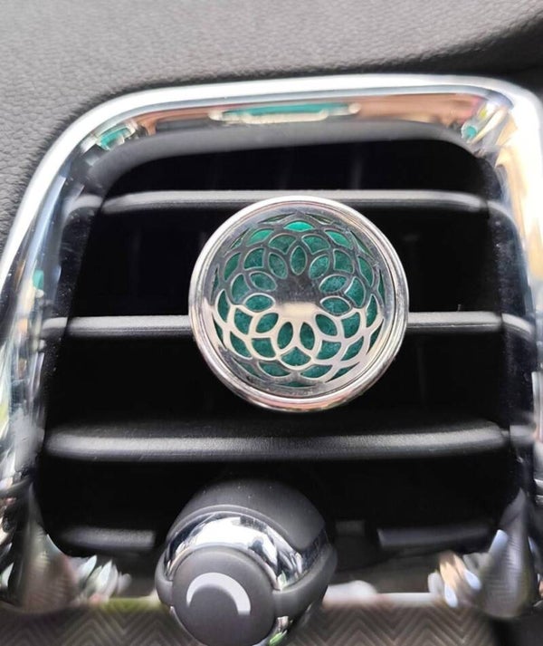 Diffuseur voiture (par ventilation)