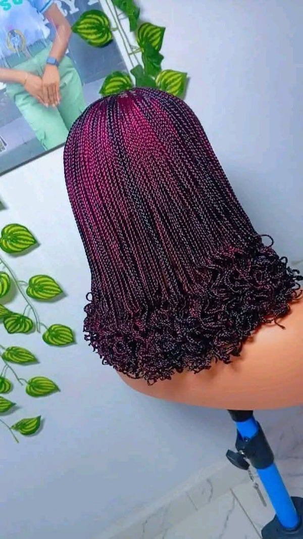 Braided wig end with curls