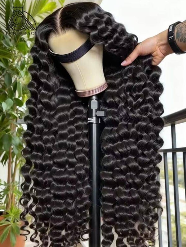 Loose wave 13by6 Full frontal 💯% human hair  300g