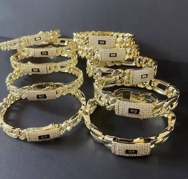 Beautiful ladies Bracelet