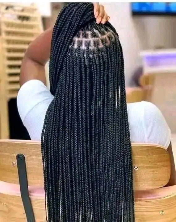 Box braids made with full 360 lace.