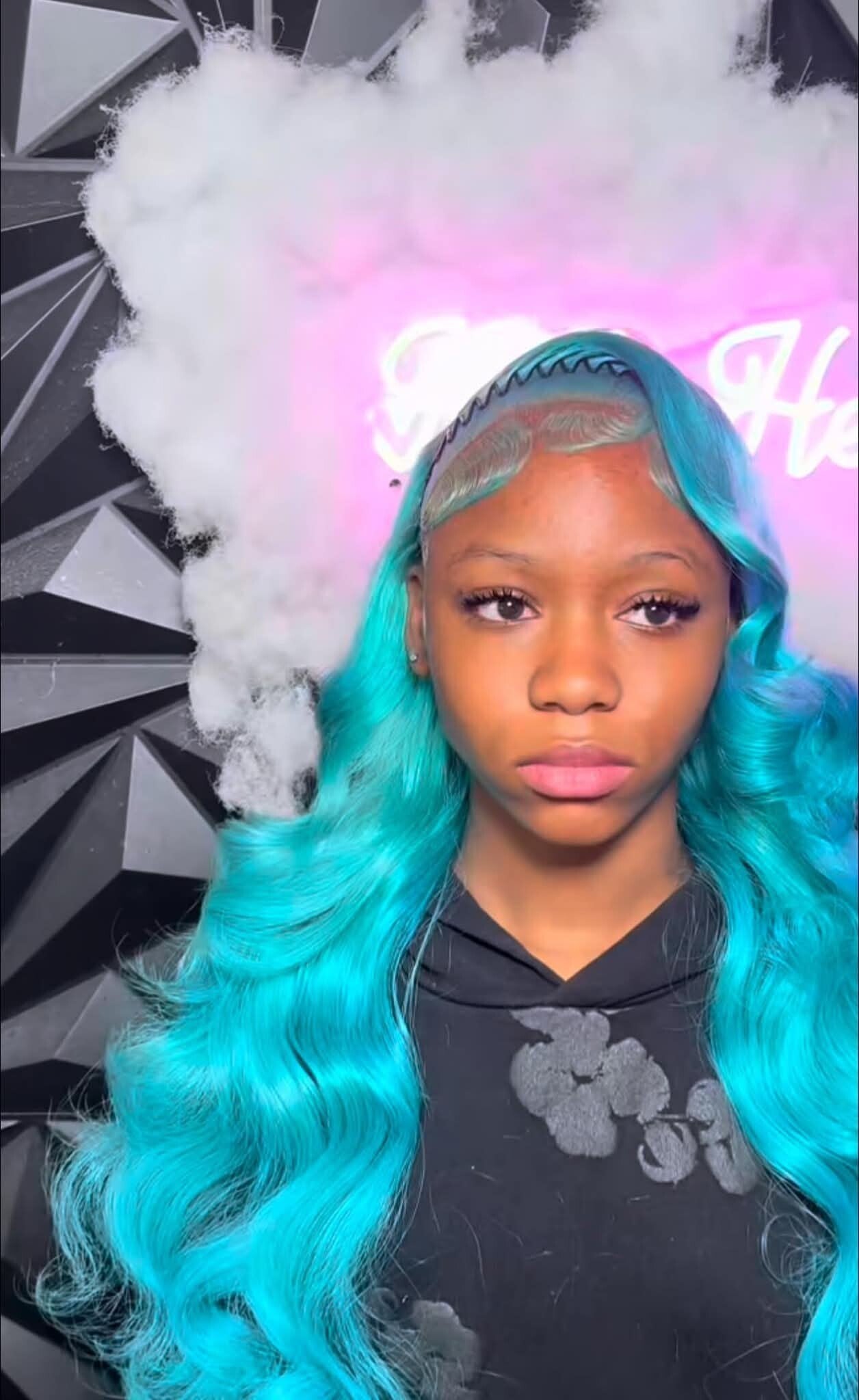 Body waves. 100% human hair 13x4 full frontal