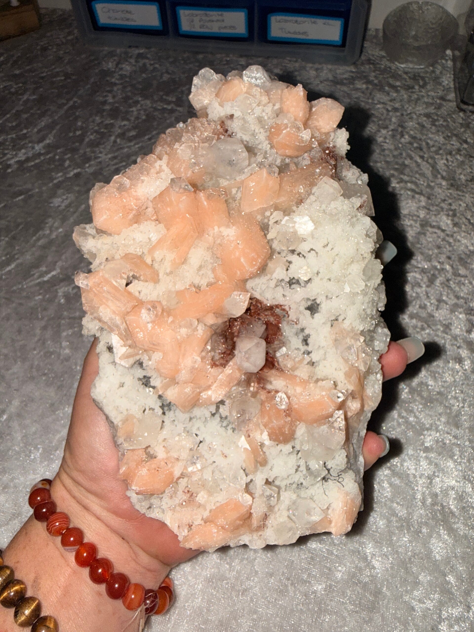 Heulandite apophyllite scolecite