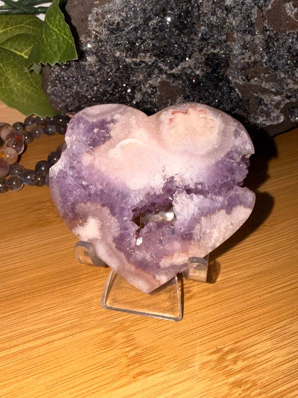 Flower agate amethyst heart