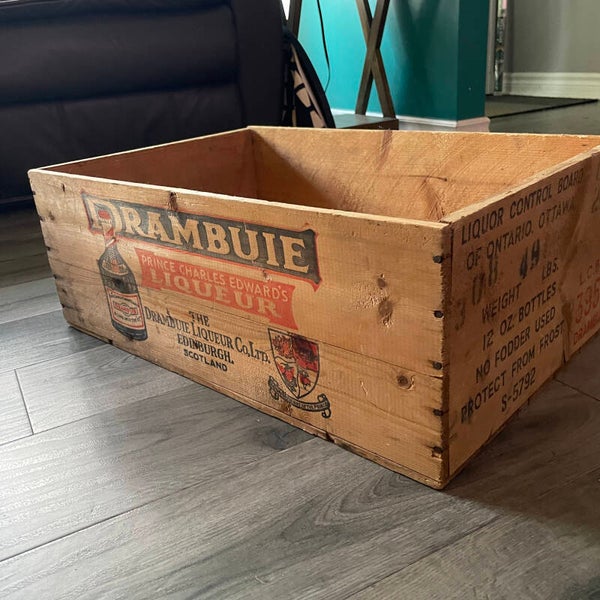 Vintage Drambuie Liqueur Co. Crate