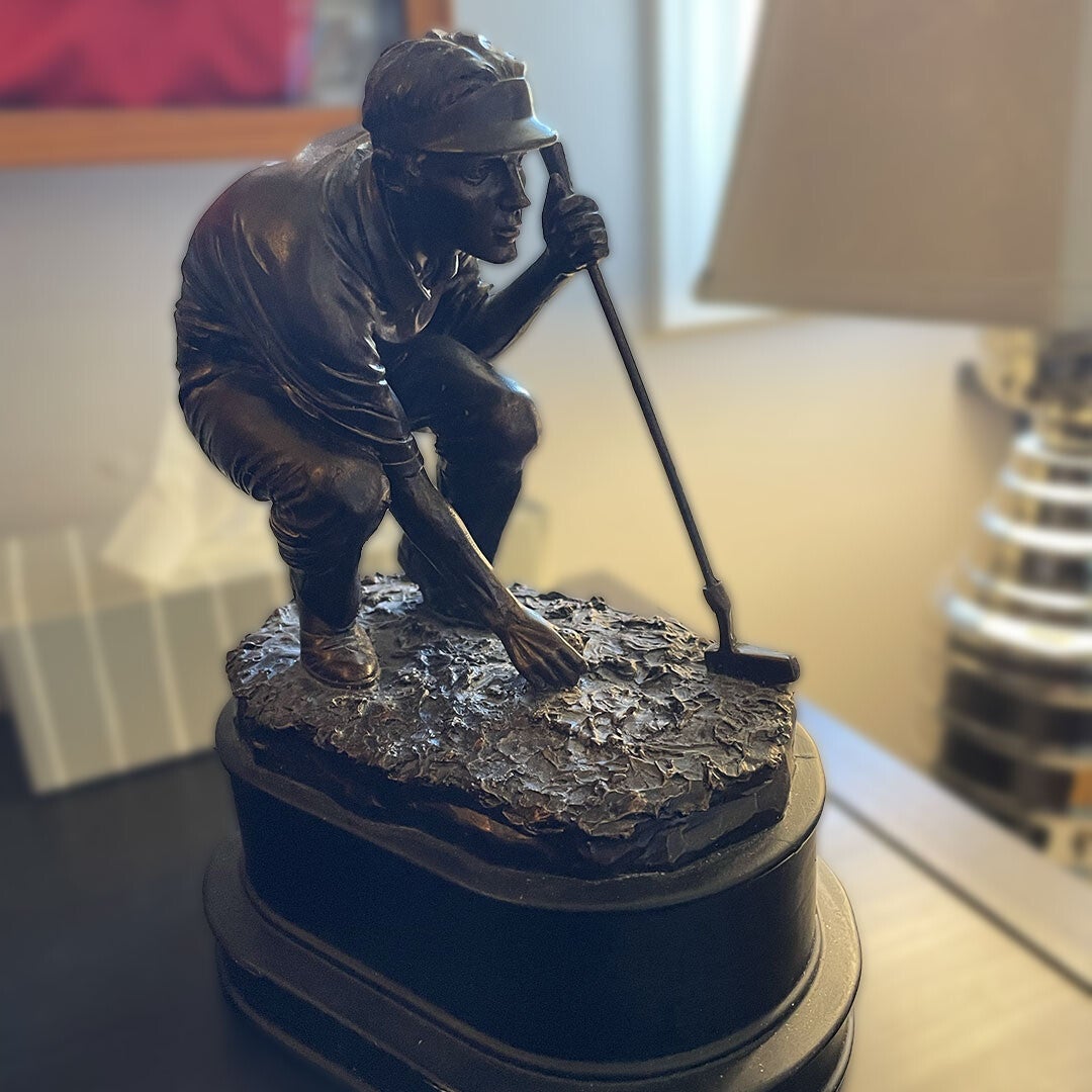 Golf Player Sculpture