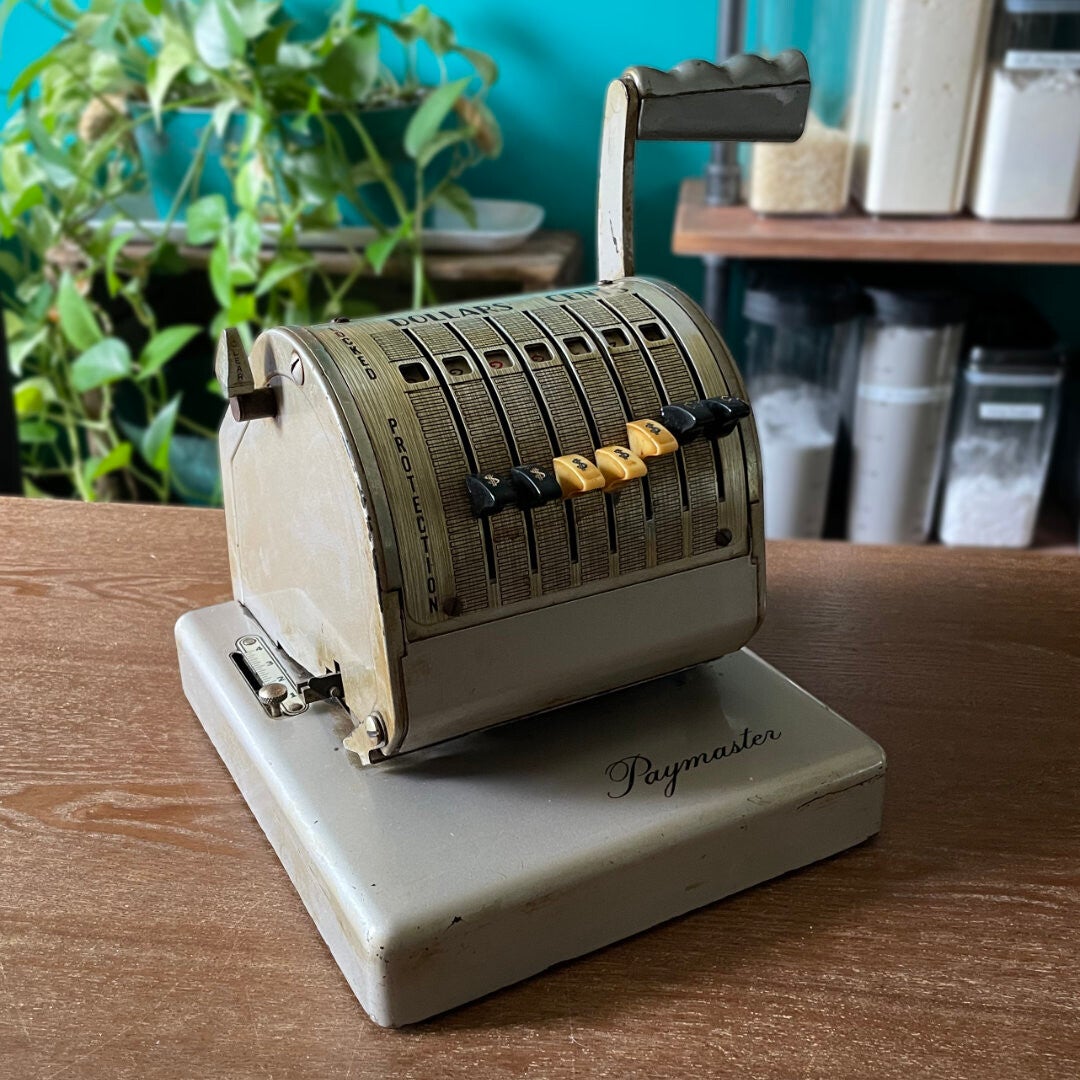 Vintage PayMaster Canadian Series X-550 Check Writer with Key