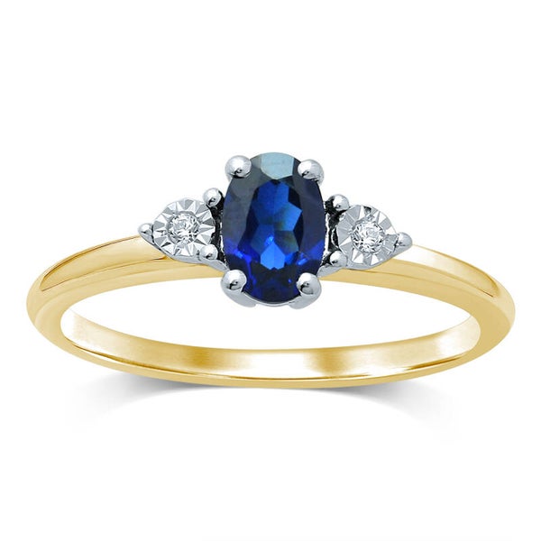 GTQ025-S 14 Karaats gouden saffier-ring bezet met 2 briljanten en 1 saffier.
