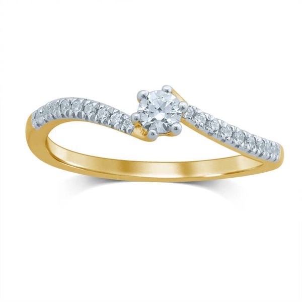 GTK52-D 14 Karaats gouden slagring ring bezet met diamanten.