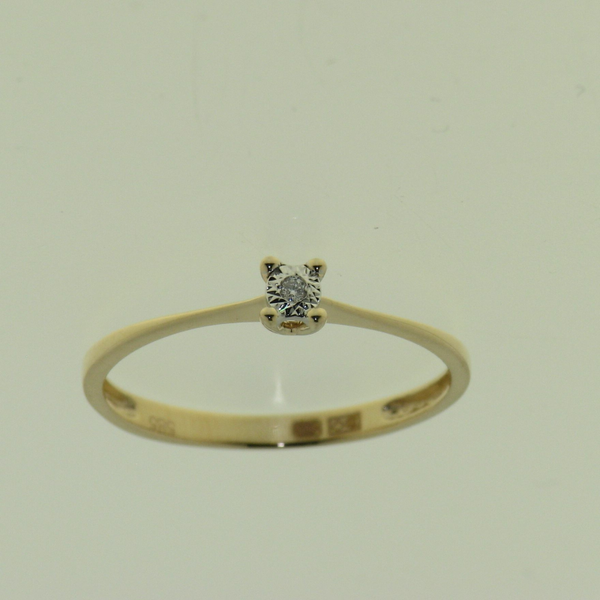 GTD058 * 14 Karaats gouden solitair ring bezet met een briljant.
