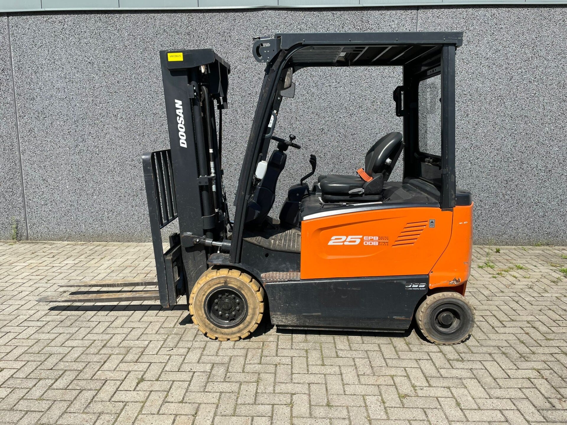 Doosan B25X-7 elektrische heftruck 2.500 kg