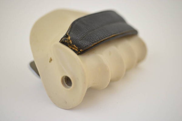 LINHOF grip beige voor Technika 4x5 inch