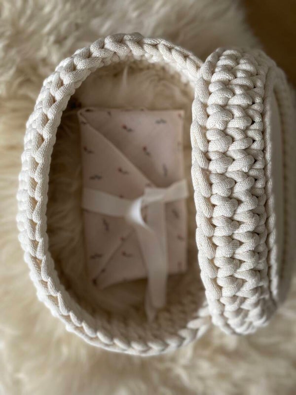 Ovaal Vlindermandje 30 cm, 45 cm en 60 cm  cm met keuze beddegoed