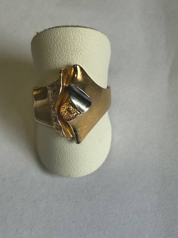14 KARAAT LAPPONIA RING MODEL  GEISIR