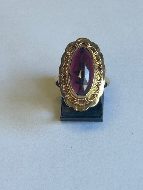 14 KARAAT DAMESRING MET GRANAAT
