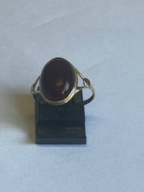 14 KARAAT GOUDEN RING MET CARNEOOL