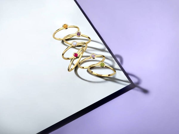 ZIRG-64 GOUDENRINGEN  MET GEBOORTESTENEN