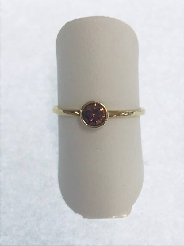 ZIRG-18 Goud Ring synt.kleursteen