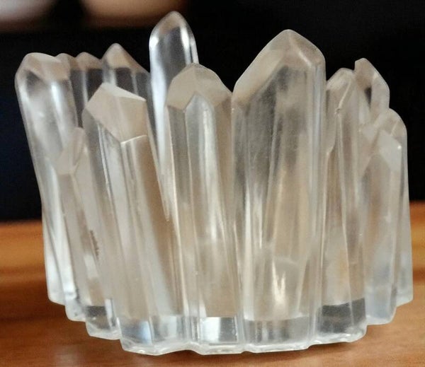 Crystal candle holder– Customizable Resin Crystal with a Magical Touch