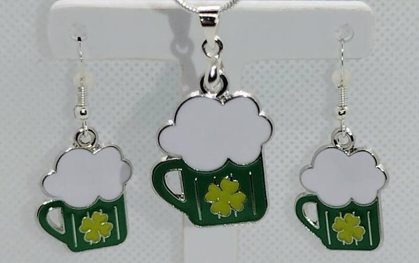 Silver Foaming Mug Earrings & Necklace Set – St. Patrick’s Day Edition