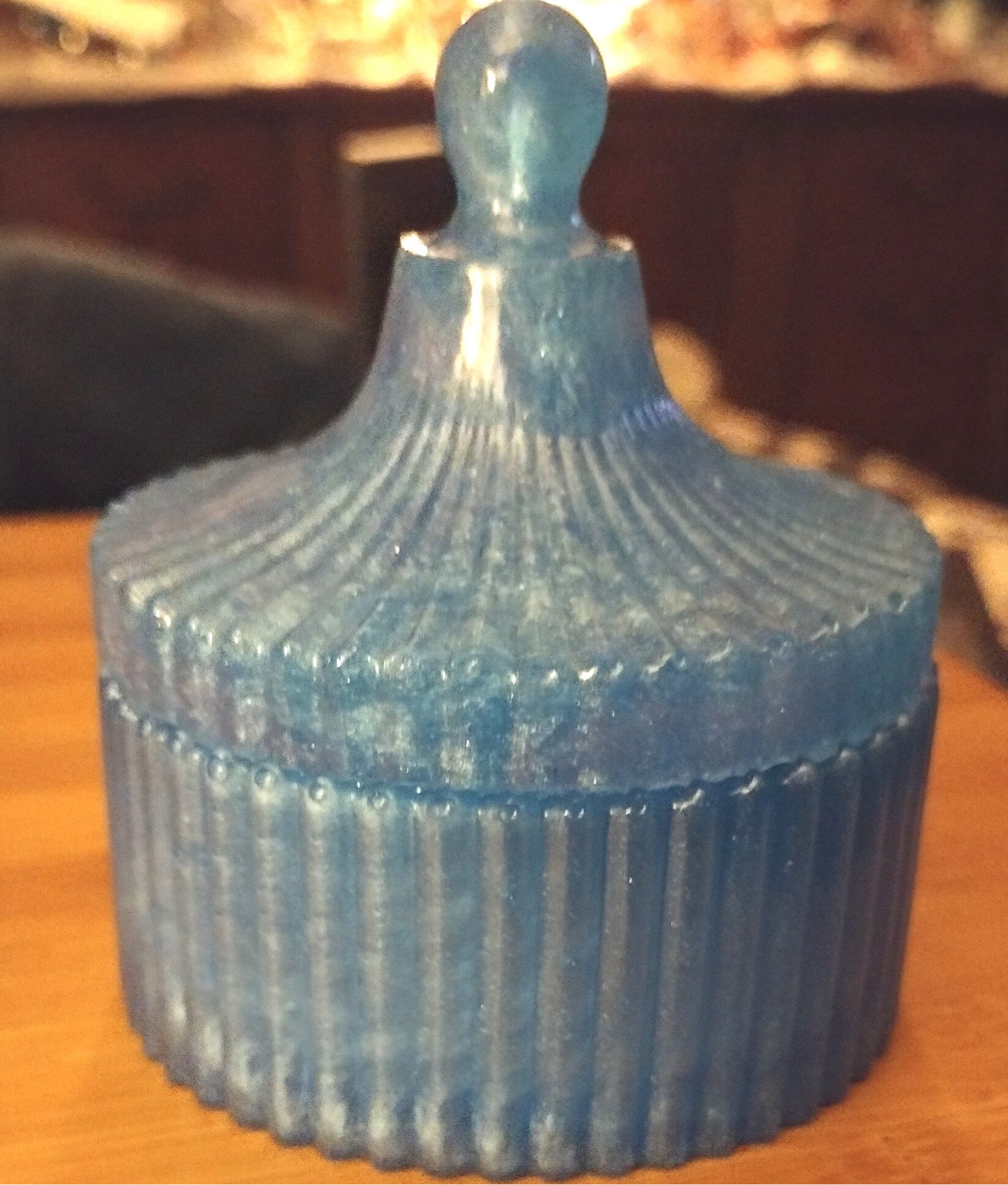 💙 Small Round Ribbed Resin Trinket Box – Blue 💙