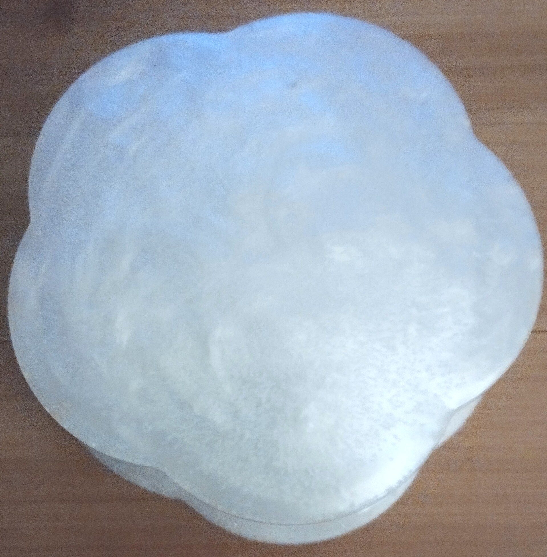 ☁️ Cloud Resin Trinket Box – White with Silver Confetti ☁️