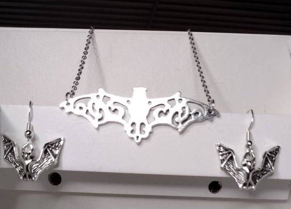 Tribal Bat & Flying Bats Halloween Jewelry Set 🦇🖤