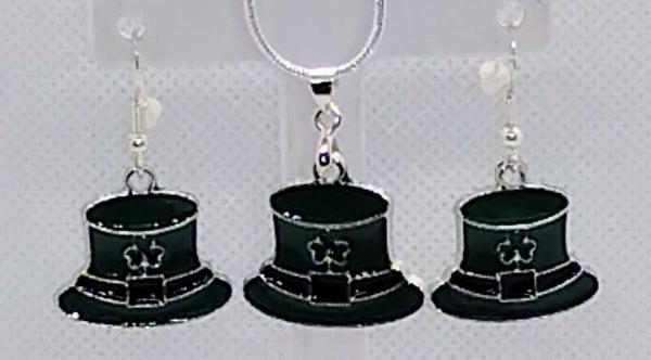 Silver Hat with Shamrock Earrings & Necklace Set – St. Patrick’s Day Edition