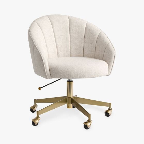 Silla moderna con ruedas color beige
