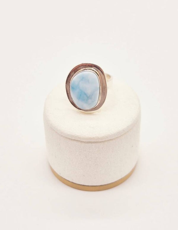 Anillo de larimar