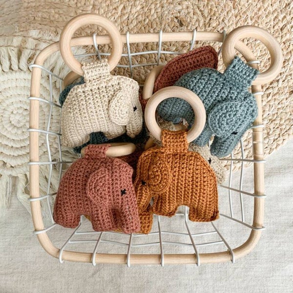 Gehaakte rammelaar olifant