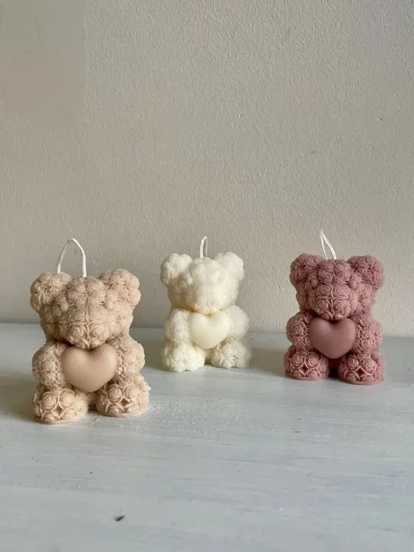 Rose bear kaars