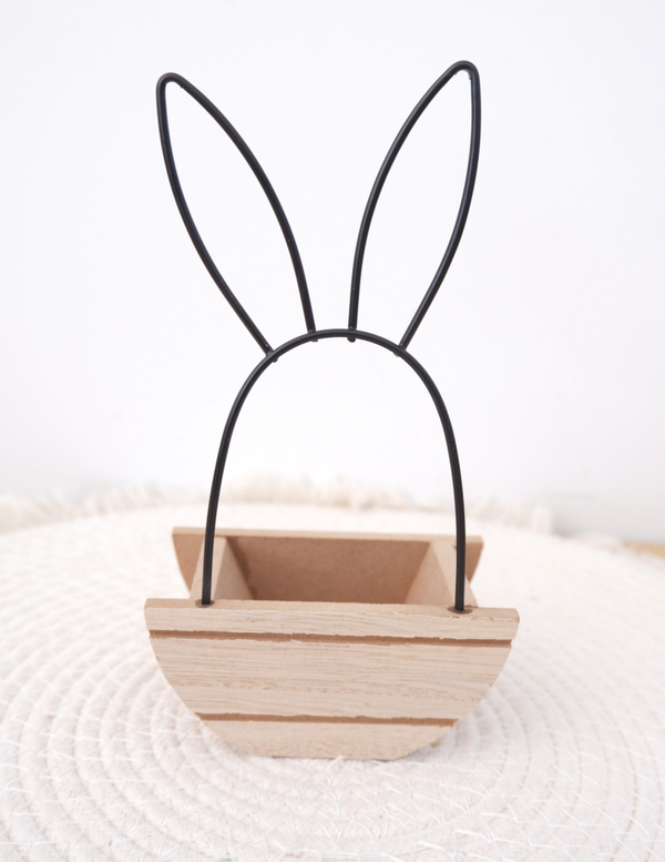 Houten bakje met oortjes