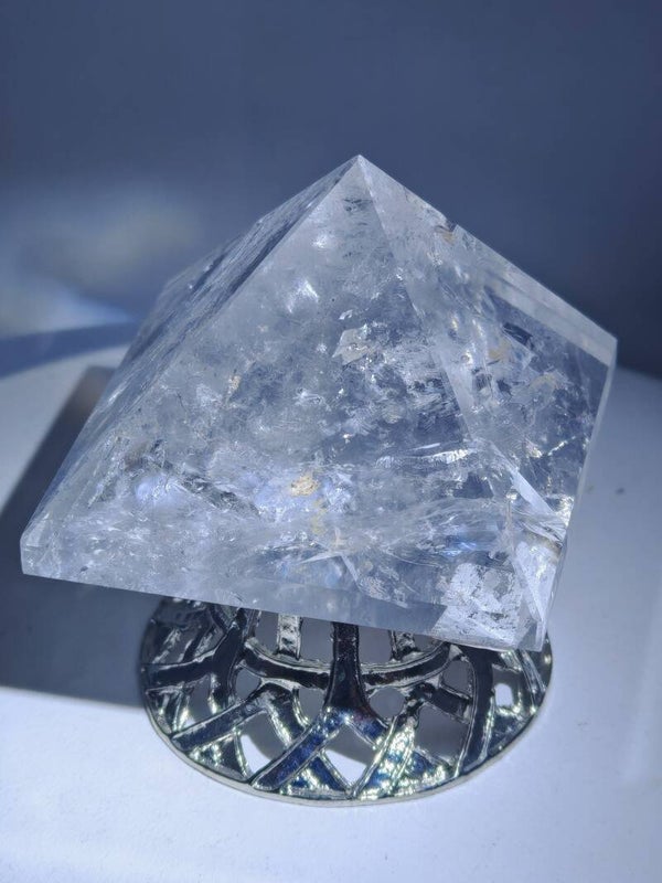 Clear quartz pyramid