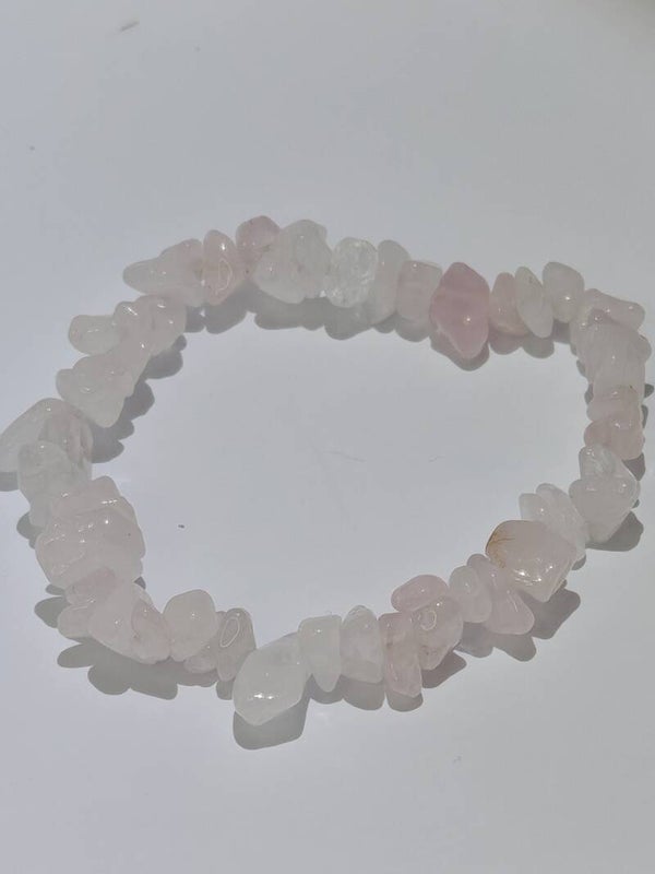 Rose quartz chipped bracelet