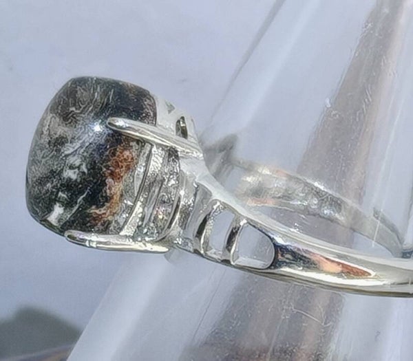 Garden quartz silver ring